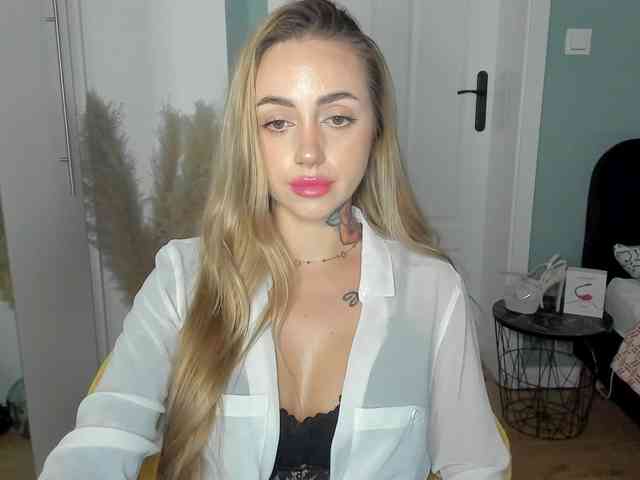 SEXYcoralie