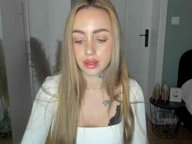 SEXYcoralie