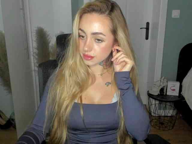 SEXYcoralie
