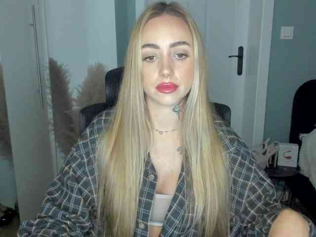SEXYcoralie