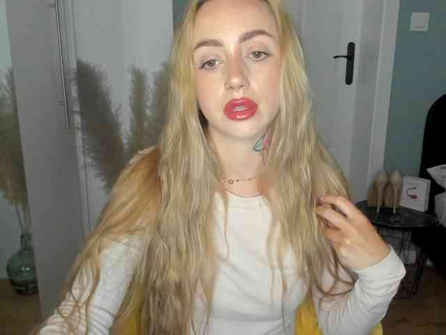 SEXYcoralie