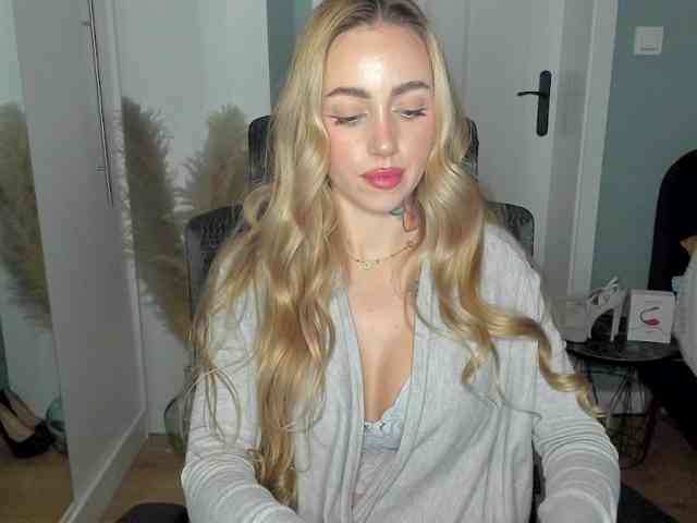 SEXYcoralie
