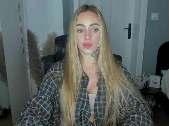 SEXYcoralie