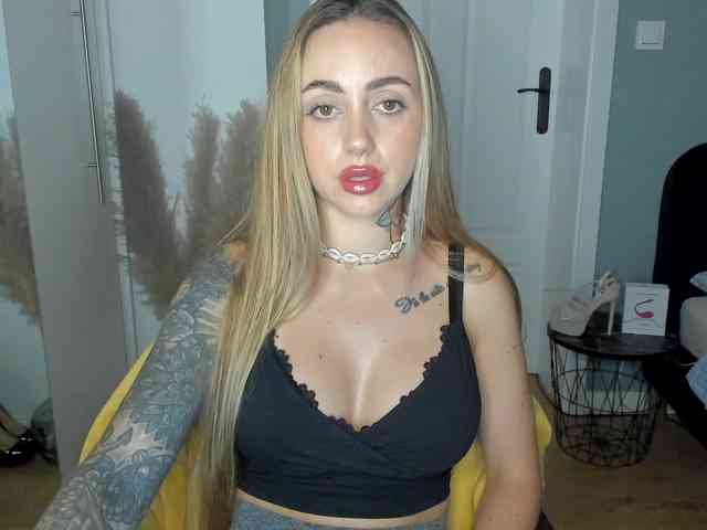 SEXYcoralie