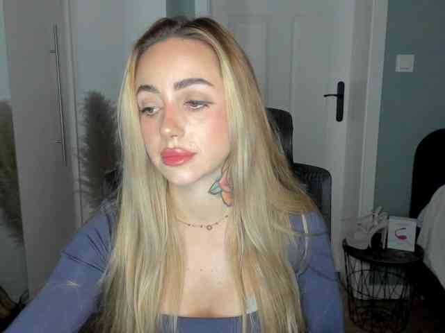 SEXYcoralie