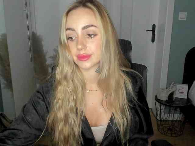 SEXYcoralie