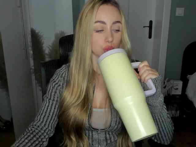 SEXYcoralie