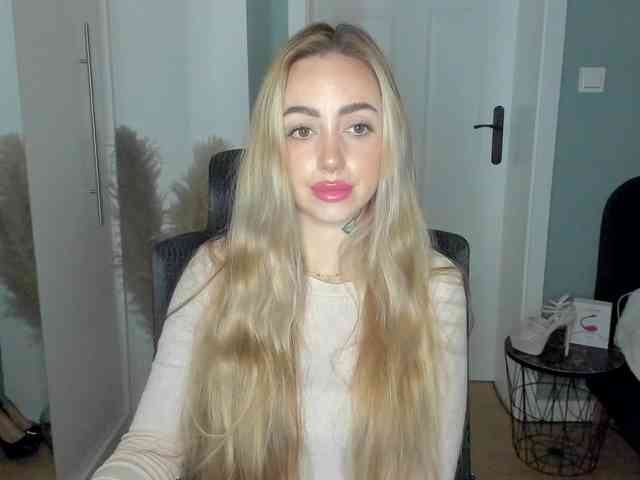 SEXYcoralie
