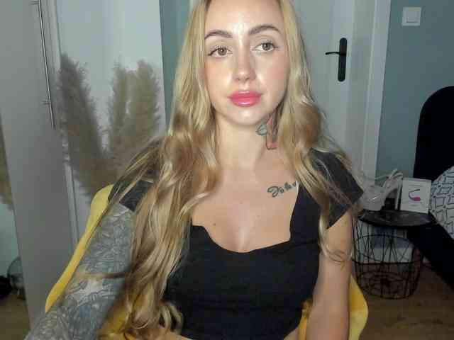 SEXYcoralie