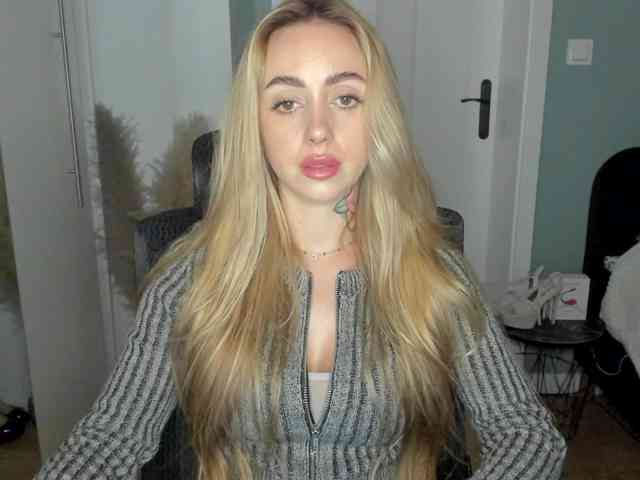SEXYcoralie