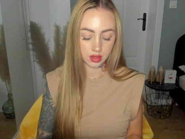 SEXYcoralie