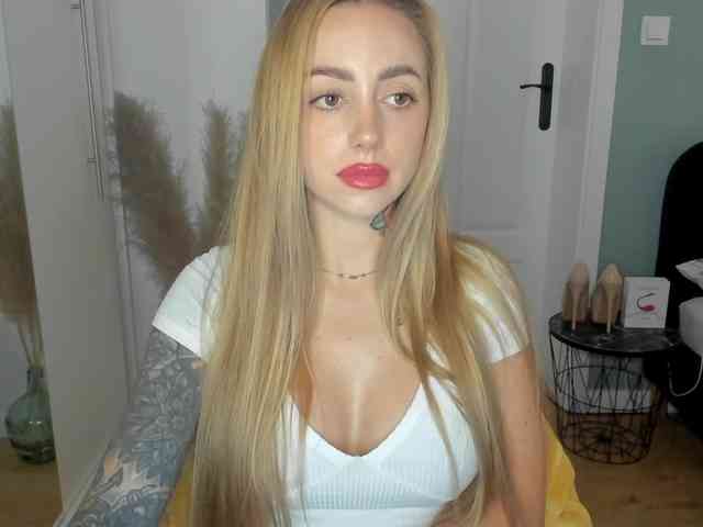 SEXYcoralie