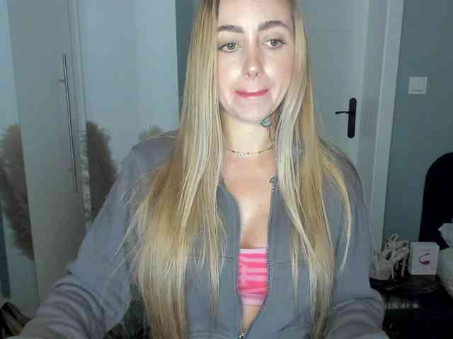 SEXYcoralie