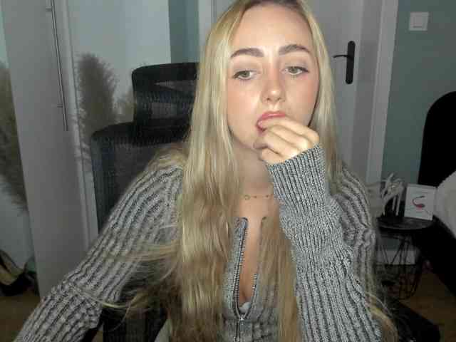 SEXYcoralie