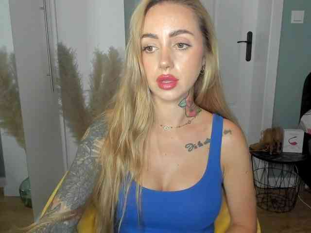 SEXYcoralie