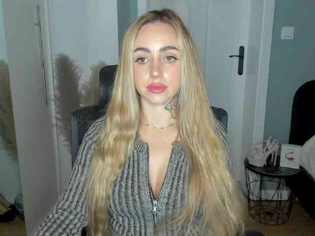 SEXYcoralie