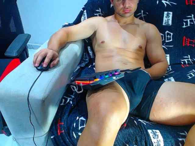 hugo19cm