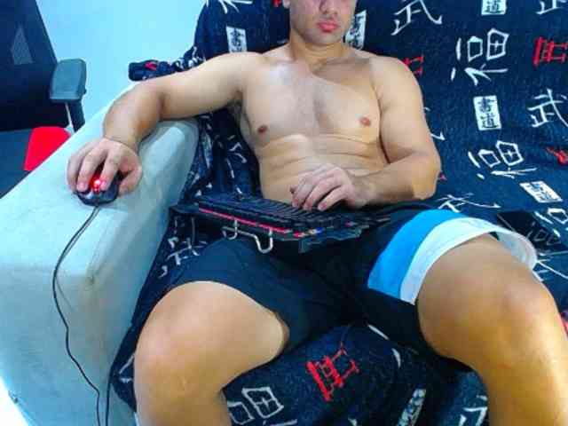 hugo19cm