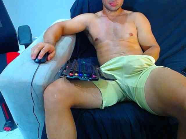 hugo19cm