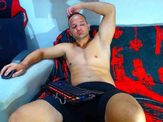 hugo19cm