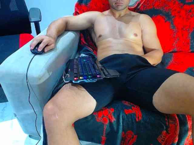 hugo19cm