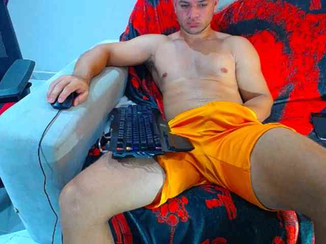 hugo19cm