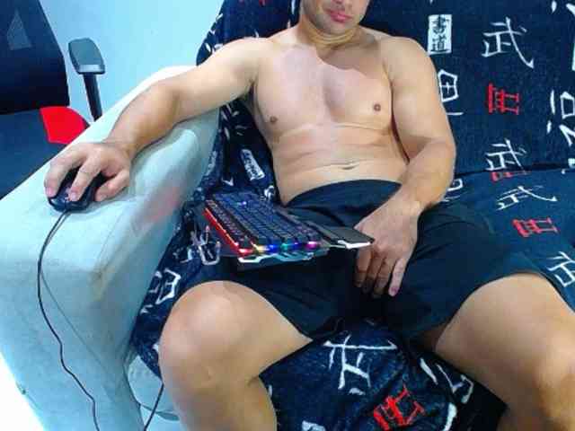 hugo19cm