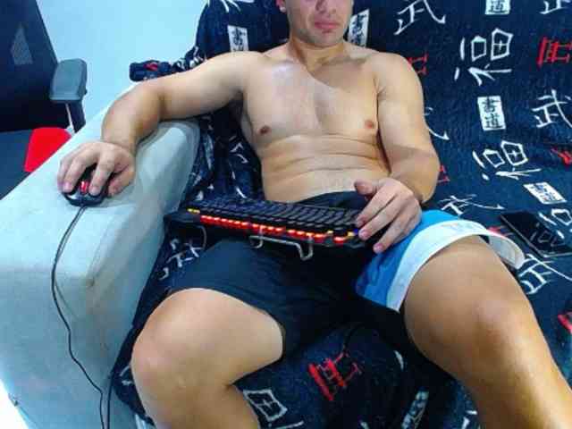 hugo19cm