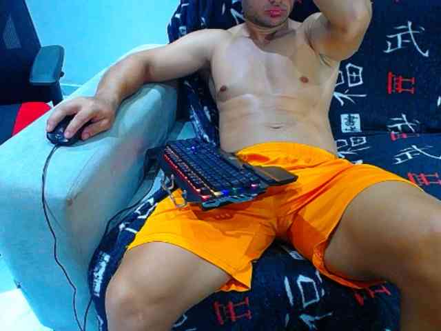 hugo19cm