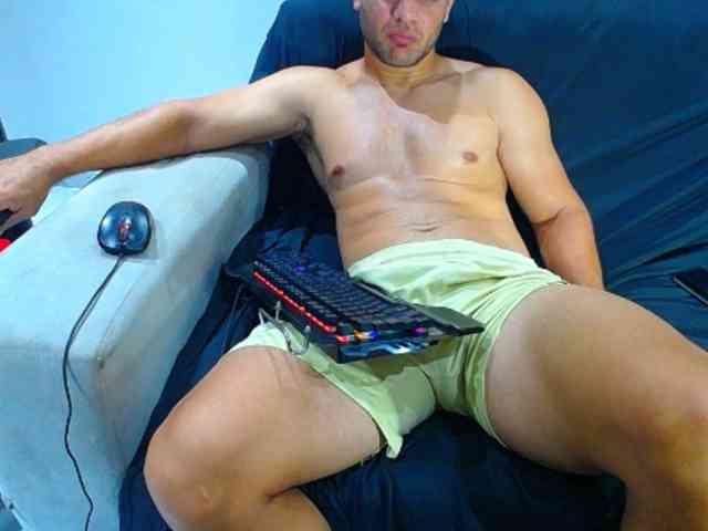 hugo19cm's Sexcam