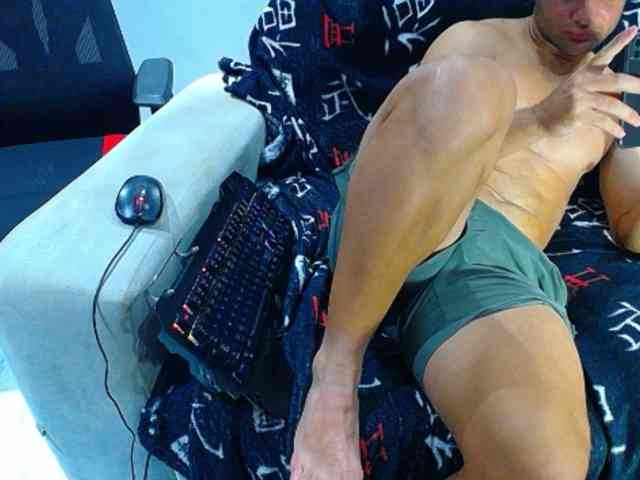 hugo19cm
