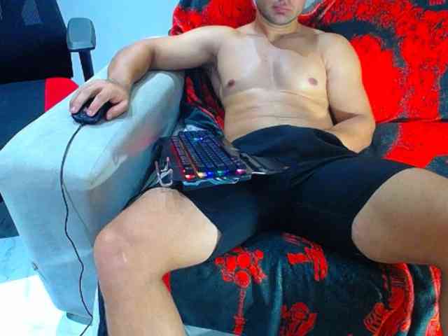 hugo19cm private