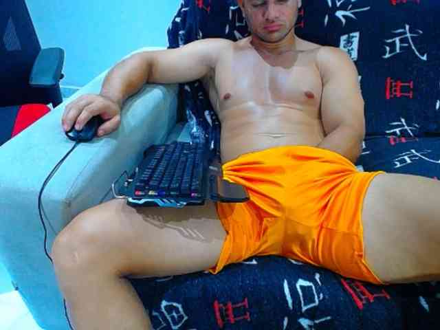 hugo19cm
