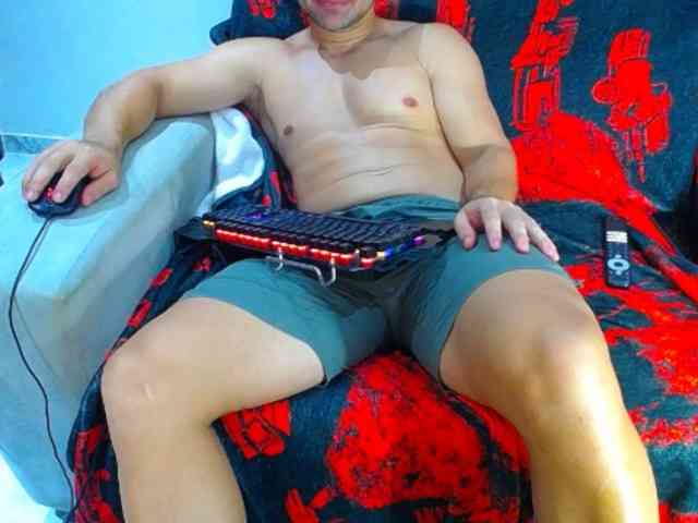 hugo19cm Sex Cam Show