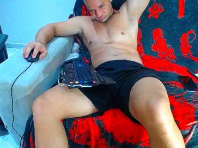 hugo19cm