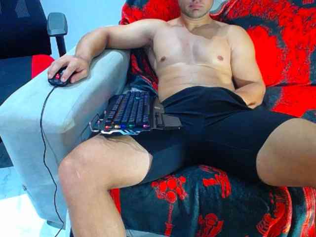 hugo19cm