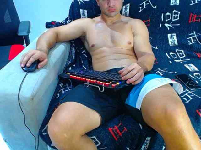 hugo19cm