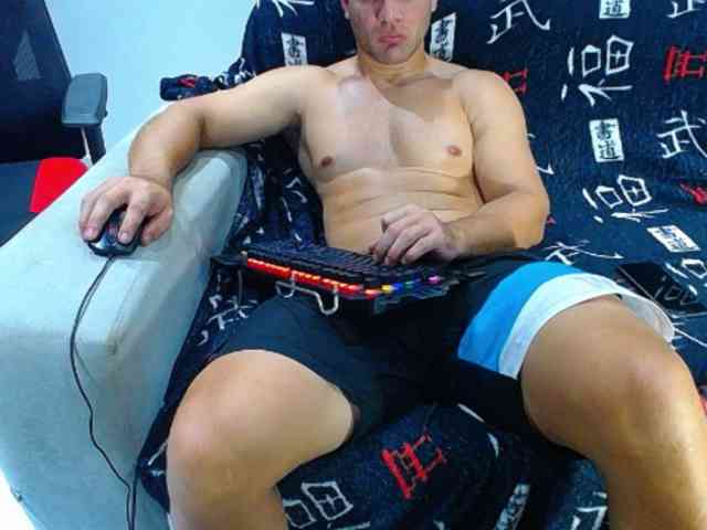 hugo19cm