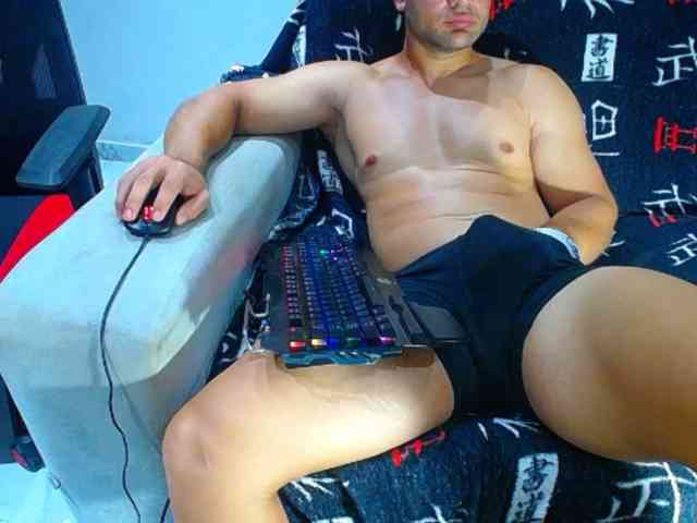 hugo19cm