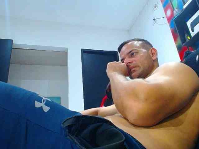hugo19cm