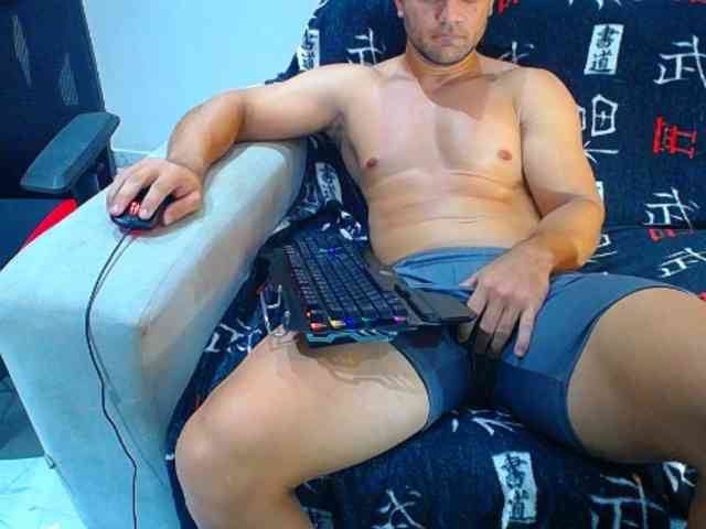 hugo19cm