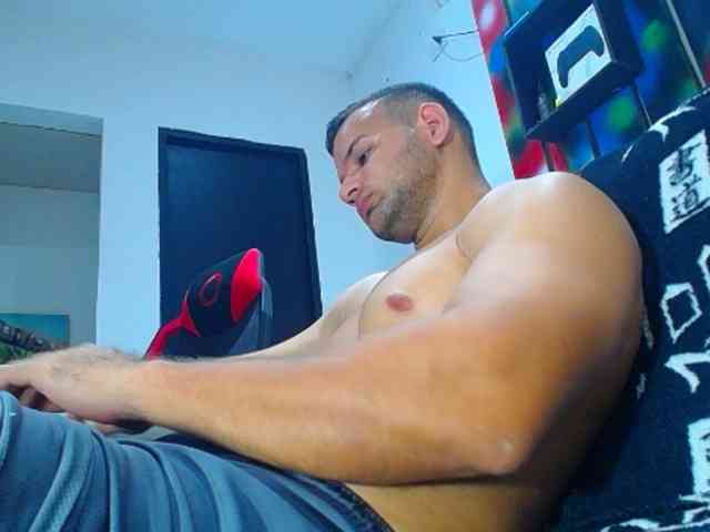 hugo19cm