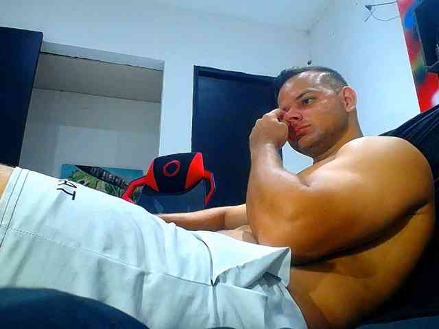 hugo19cm