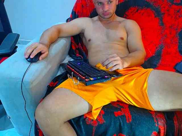 hugo19cm