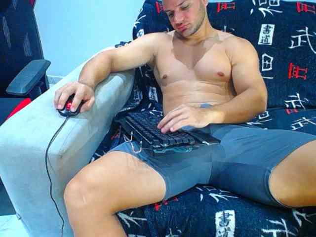 hugo19cm