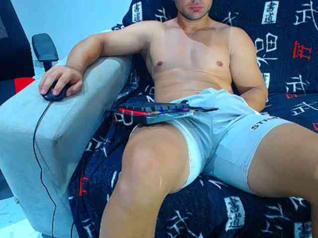 hugo19cm