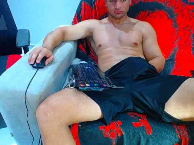 hugo19cm