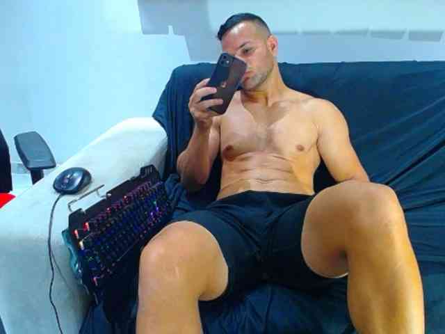 hugo19cm