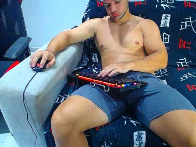 hugo19cm