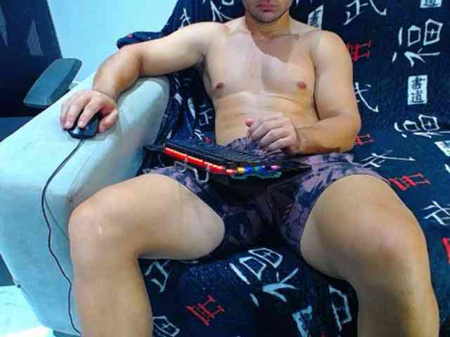 hugo19cm